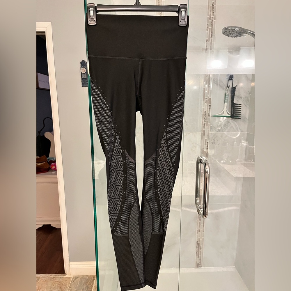 Lululemon Black Leggings Size 6